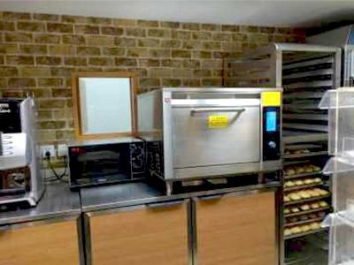 Compact High-Speed Oven for Chain Restaurants