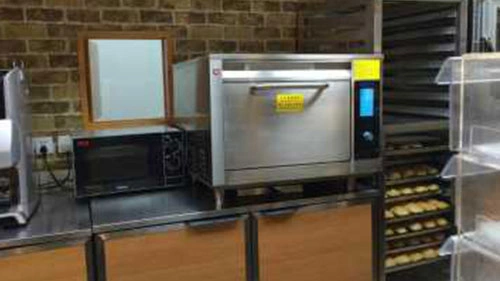 Compact High-Speed Oven for Chain Restaurants